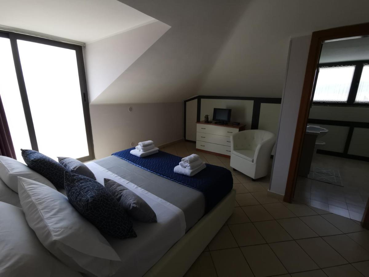 B&B Louise Santa Maria Capua Vetere Eksteriør bilde